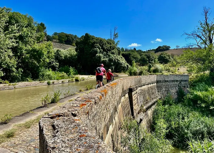 Corbieres Nyaraló Montséret